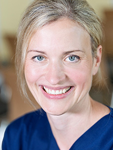 Portraitbild Bettina Löppenberg