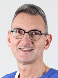 Portraitbild Ralf Langkowski