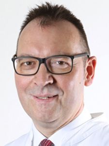 Portraitbild  Dr med Dirk Theodor Schraeder