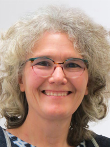 Portraitbild Iris Nienaber