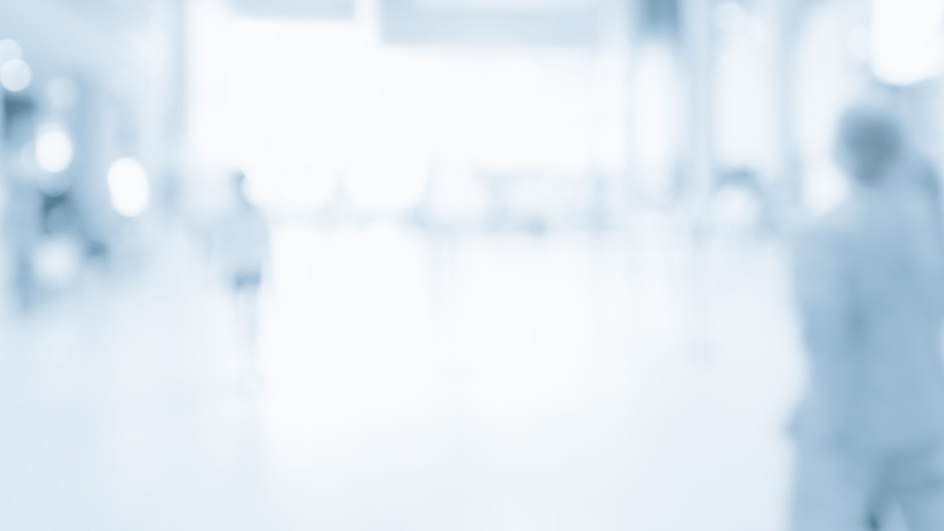 Bild verschwommener Klinikeingang mit Pflegern Bild verschwommener Klinikeingang mit Pflegern