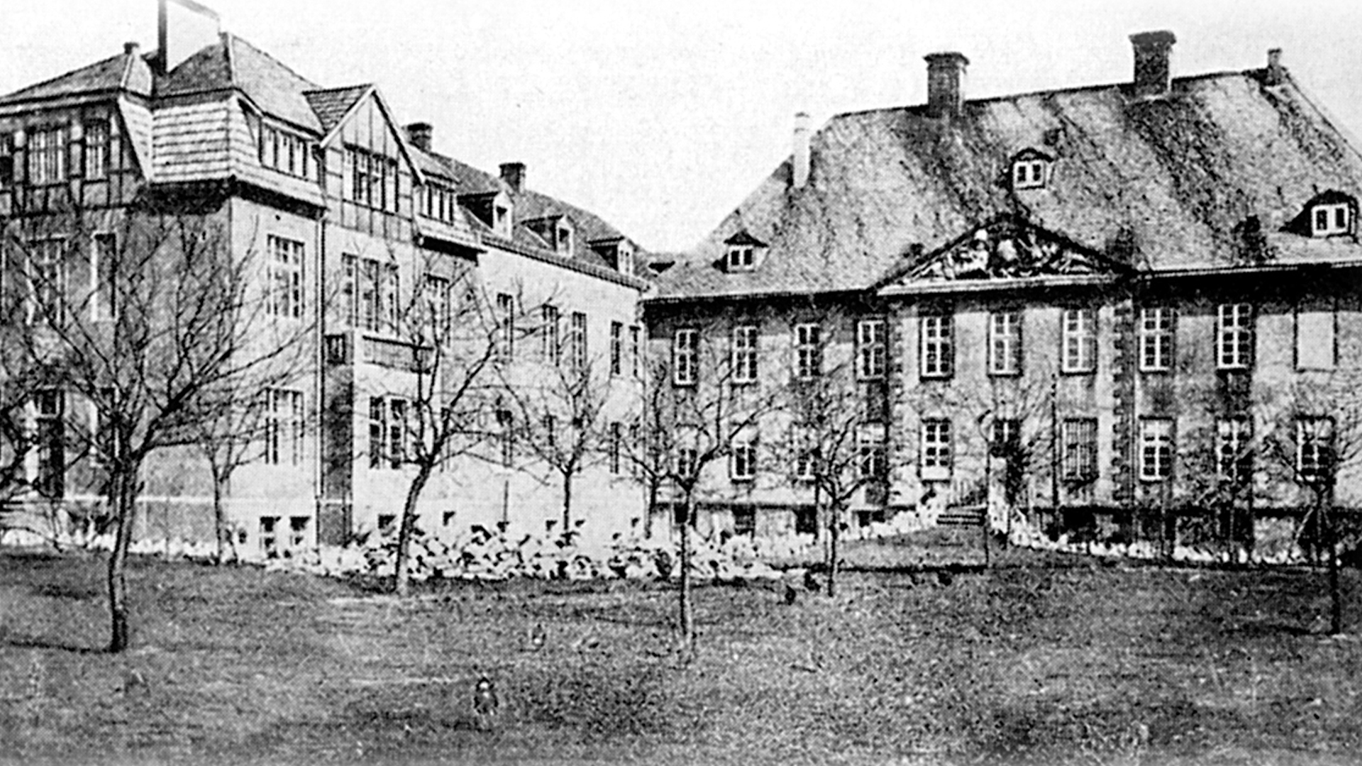 Altes Bild von Klinik-Gebäude Erwitte